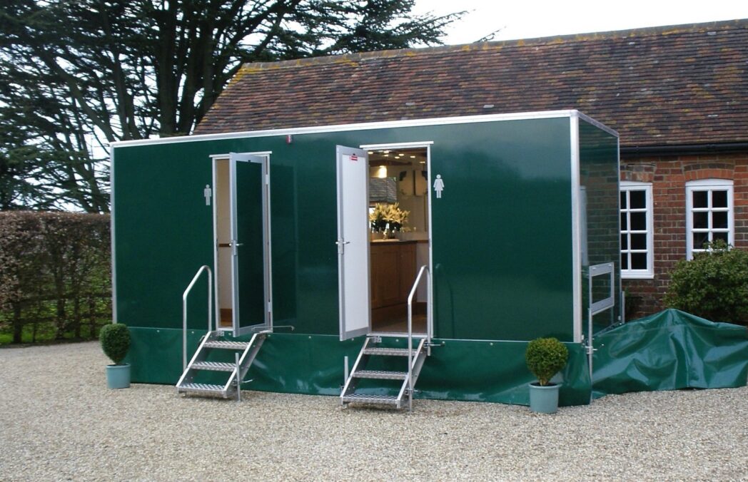 Luxury toilets for hire