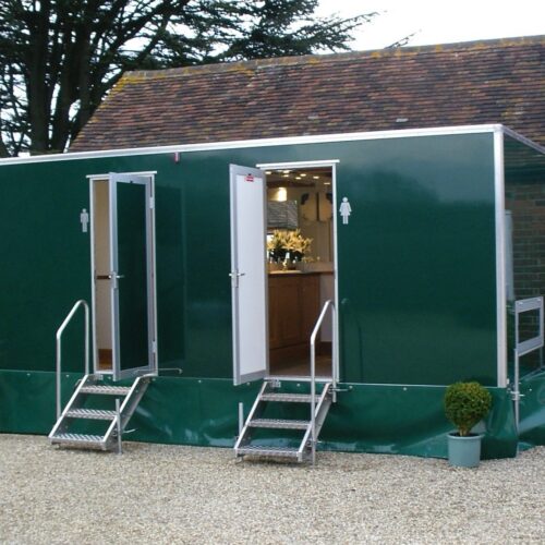 Luxury toilets for hire