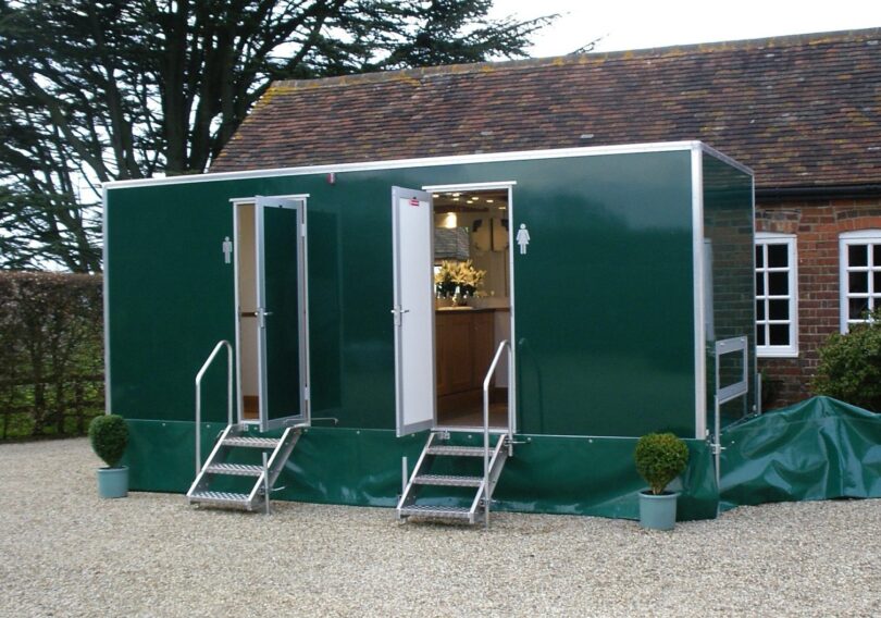 Luxury toilets for hire
