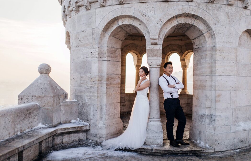 A bride and groom considering the top 5 benefits of a marquee wedding in 2027