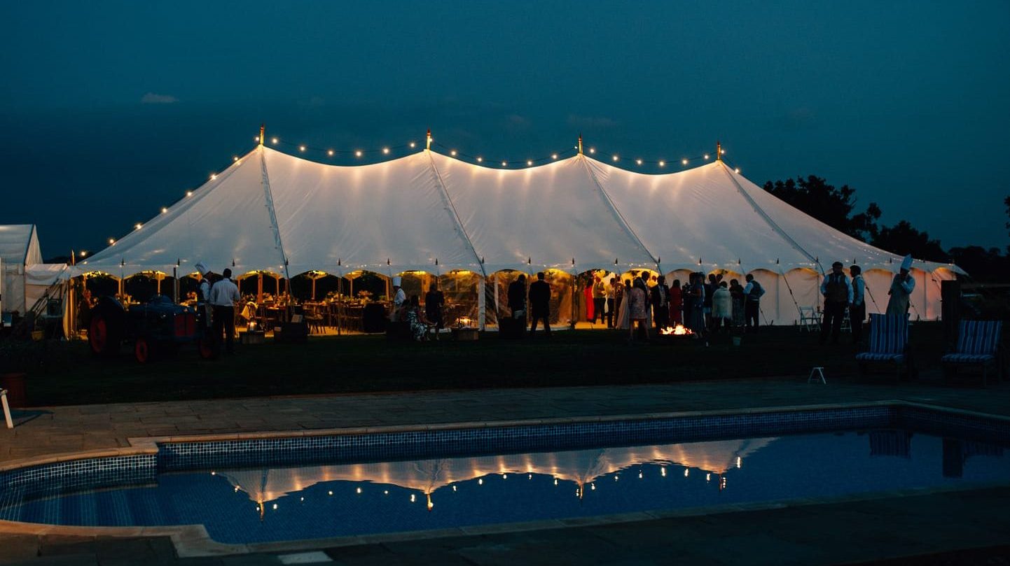 traditional marquees surrey, traditional pole marquee hire surrey