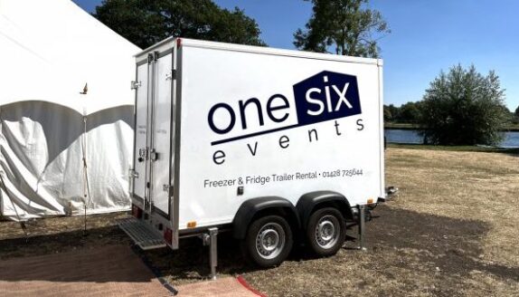 fridge freezer trailer hire surrey, refrigerated trailer