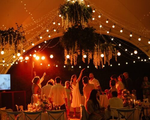 banquet-hall-with-atmospheric-decor-2025-01-09-07-45-48-utc